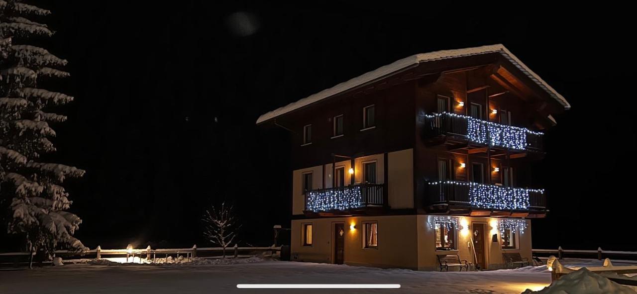 Villa Americana Chambres D'Hotes 샴폴루크 외부 사진
