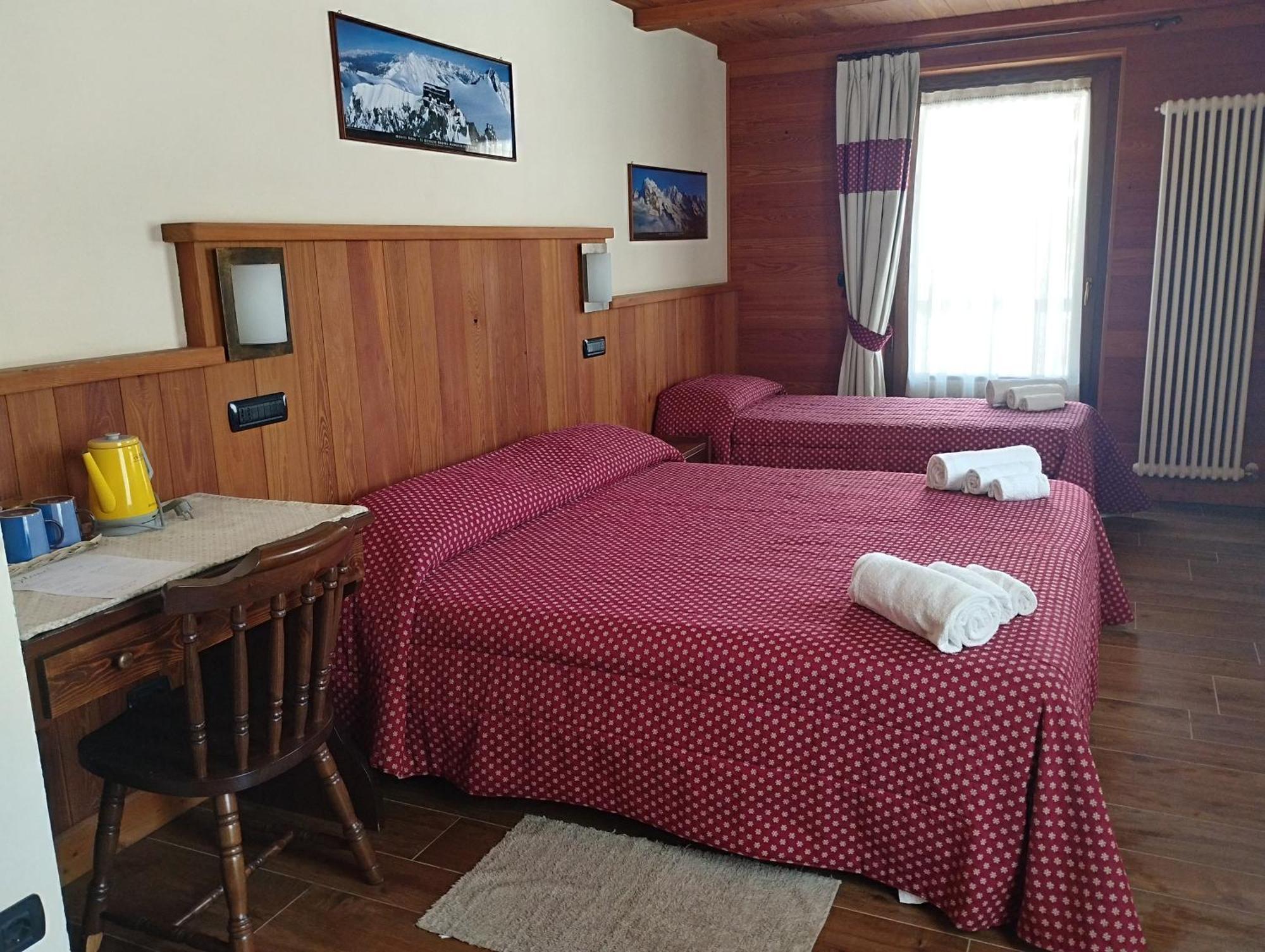 Villa Americana Chambres D'Hotes 샴폴루크 외부 사진